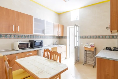 Apartamento T4 para Venda em Olhão