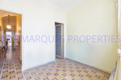 Apartamento T4 para Venda em Olhão