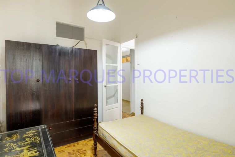 Apartamento T4 para Venda em Olhão Foto 5