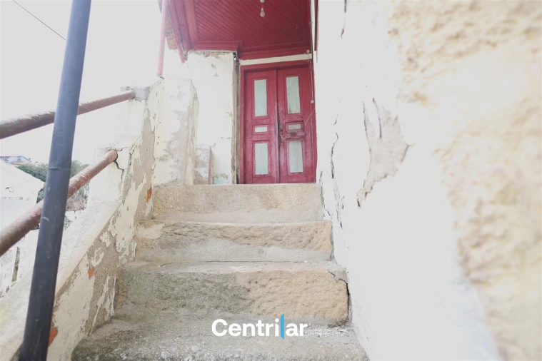 Moradia T0 para Venda em Germil Foto 7