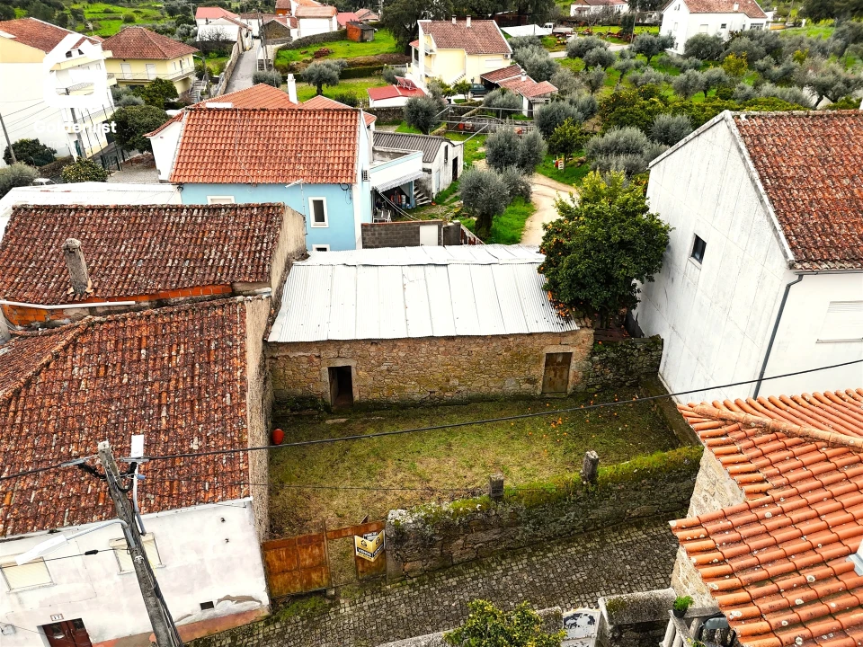 Moradia T0 para Venda em Tinalhas Foto 5