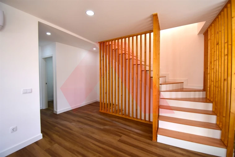 Moradia T3 para Venda em Oliveira do Hospital e São Paio de Gramaços Foto 13