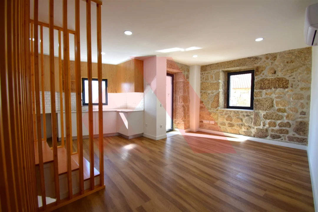 Moradia T3 para Venda em Oliveira do Hospital e São Paio de Gramaços Foto 8