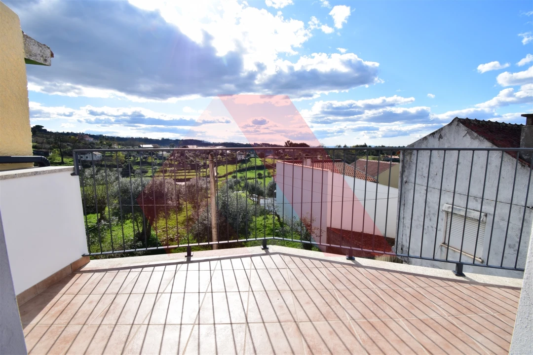 Moradia T3 para Venda em Oliveira do Hospital e São Paio de Gramaços Foto 20