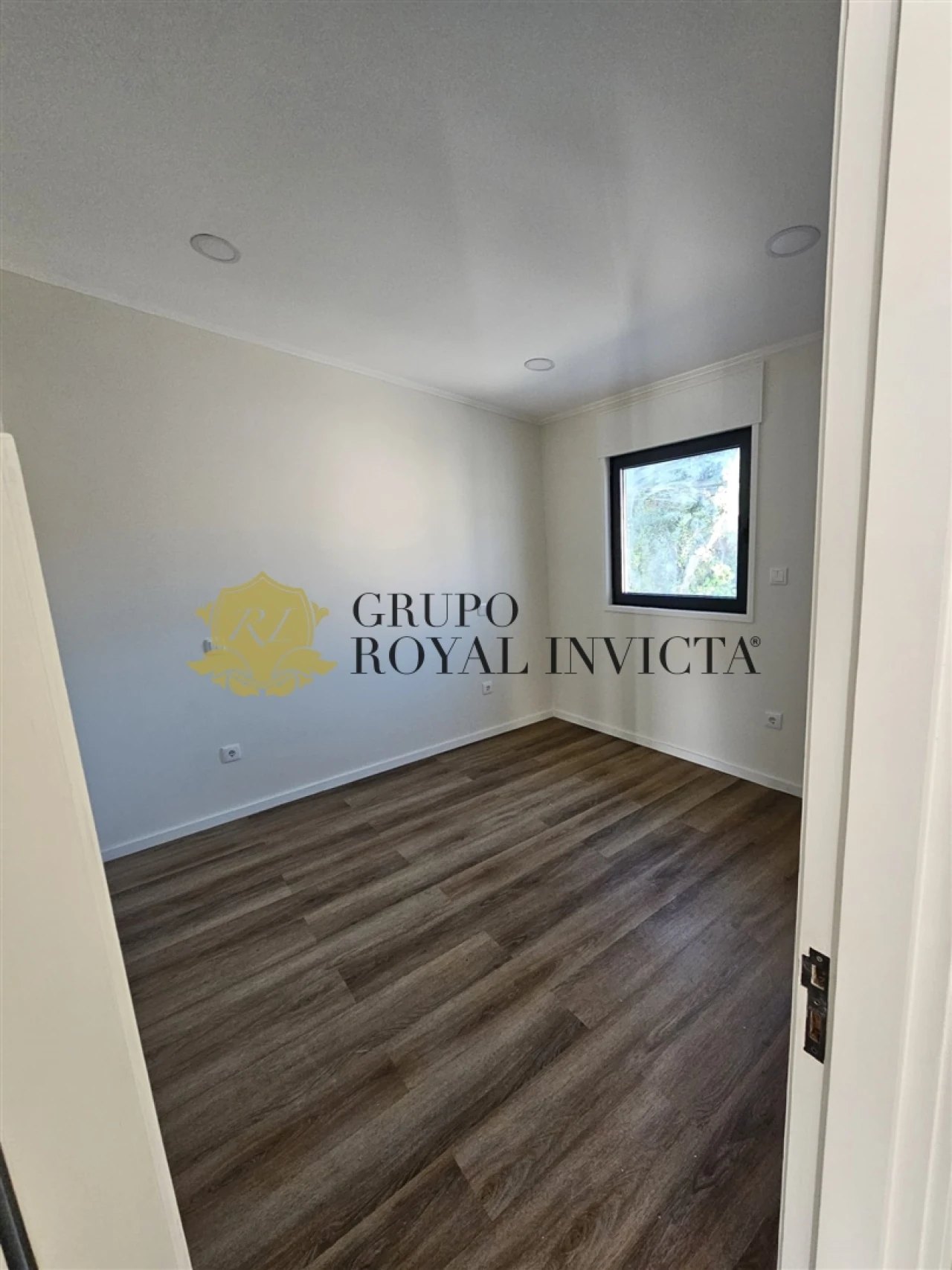 Moradia T2 para Venda em Santa Marinha e São Pedro da Afurada Foto 7