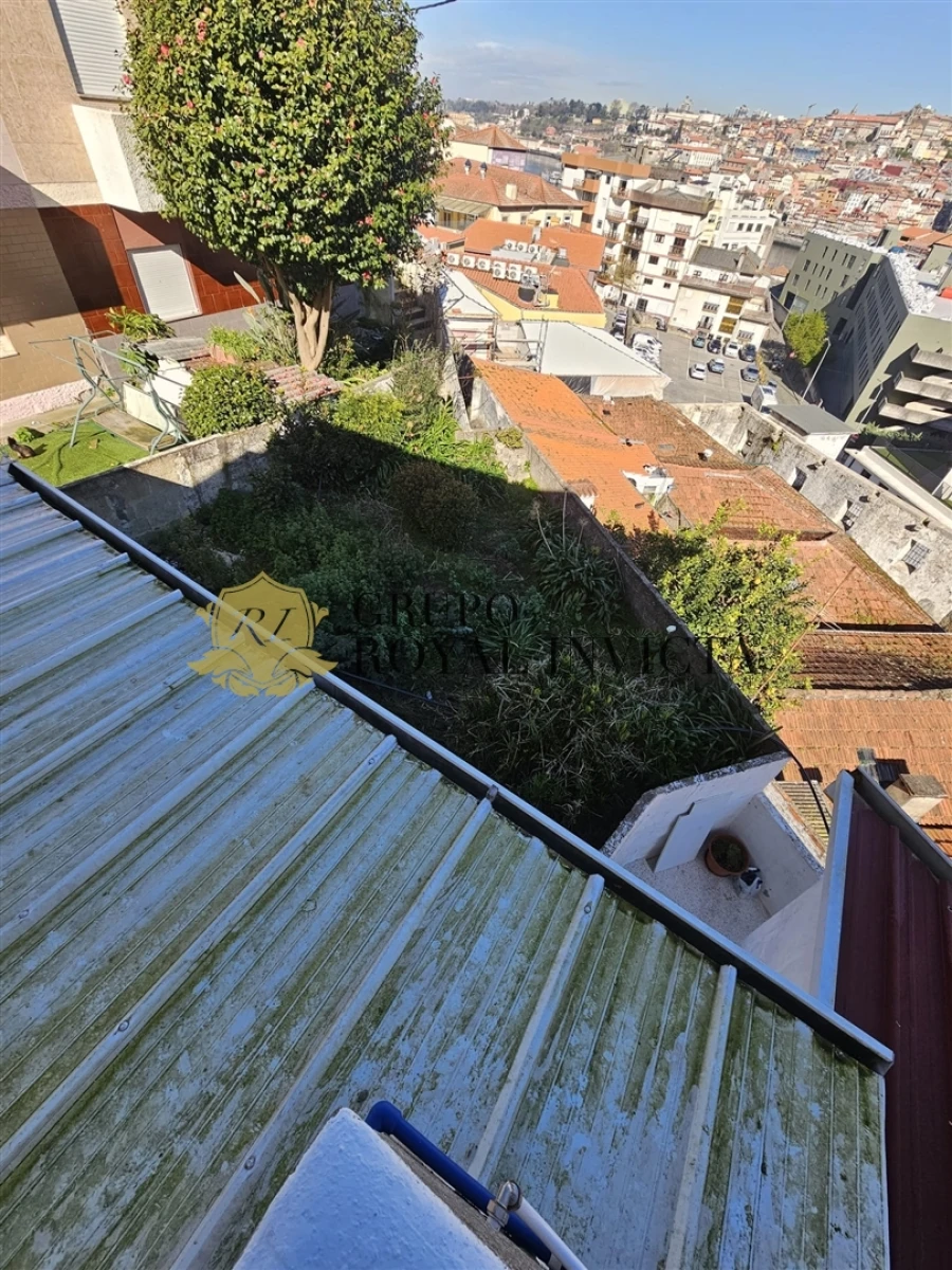 Moradia T2 para Venda em Santa Marinha e São Pedro da Afurada Foto 13