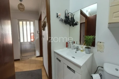 Moradia T5 para Venda em Perafita, Lavra e Santa Cruz do Bispo