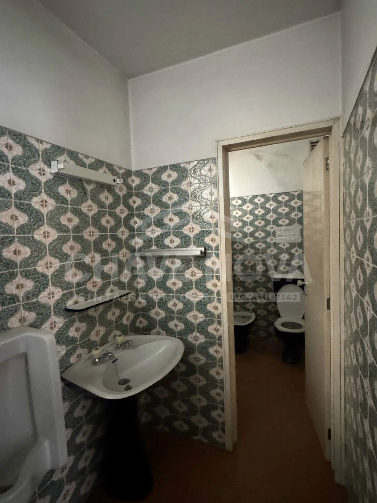 Armazém para Arrendamento em Ramalde Foto 13