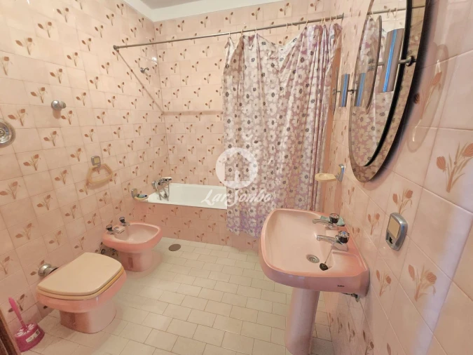 Moradia T4 para Venda em Macieira da Maia Foto 14