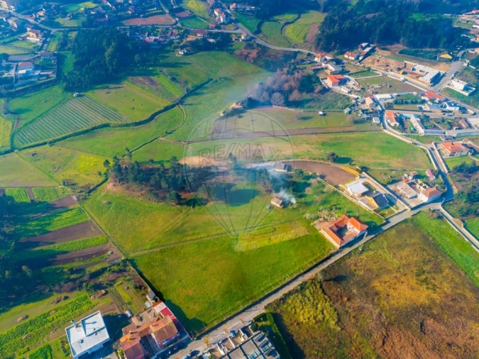 Terreno para Venda em Pedroso e Seixezelo Foto 2