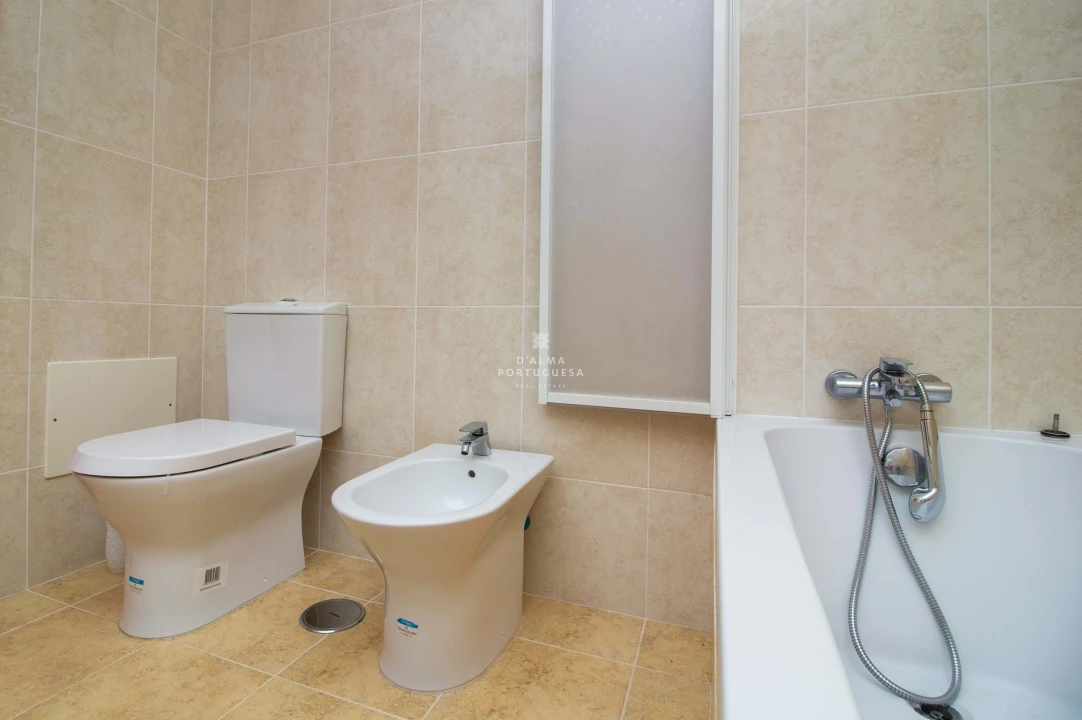 Moradia T2 para Venda em Albufeira e Olhos de Água Foto 20