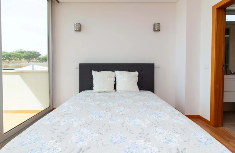 Moradia T2 para Venda em Albufeira e Olhos de Água Foto 9