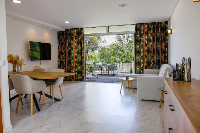 Moradia T2 para Venda em Albufeira e Olhos de Água Foto 34