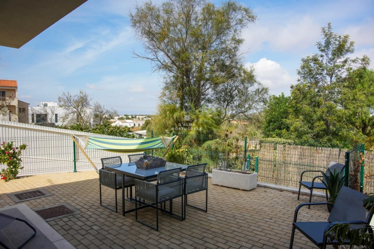 Moradia T2 para Venda em Albufeira e Olhos de Água Foto 2