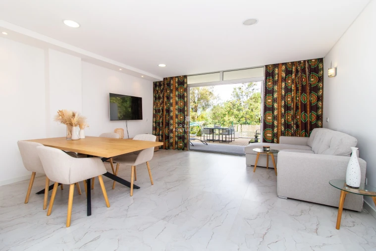 Moradia T2 para Venda em Albufeira e Olhos de Água Foto 28