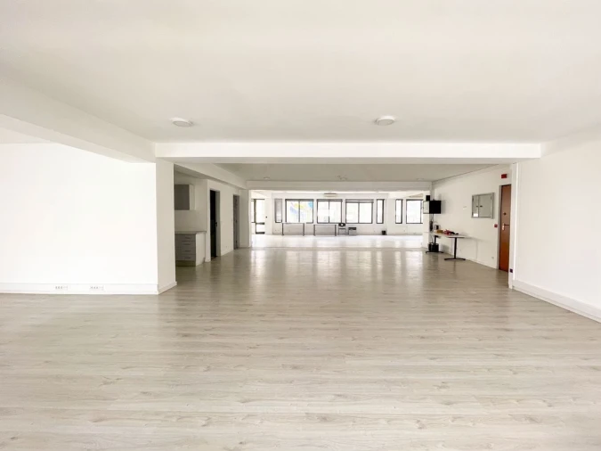 Escritório para Arrendamento em Arroios Foto 2