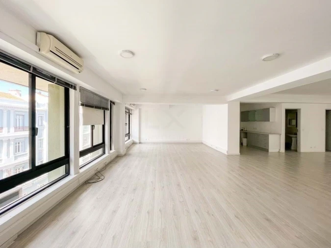 Escritório para Arrendamento em Arroios Foto 3