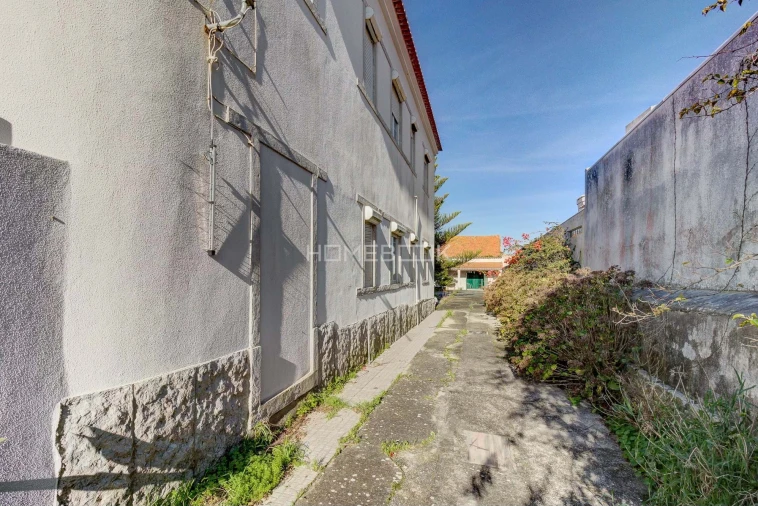Prédio para Venda em Agualva e Mira-Sintra Foto 17