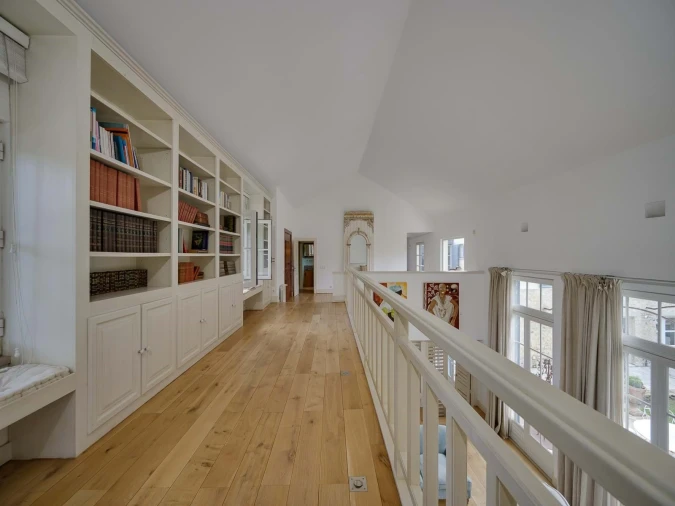 Moradia T5 para Arrendamento em Alcabideche Foto 26