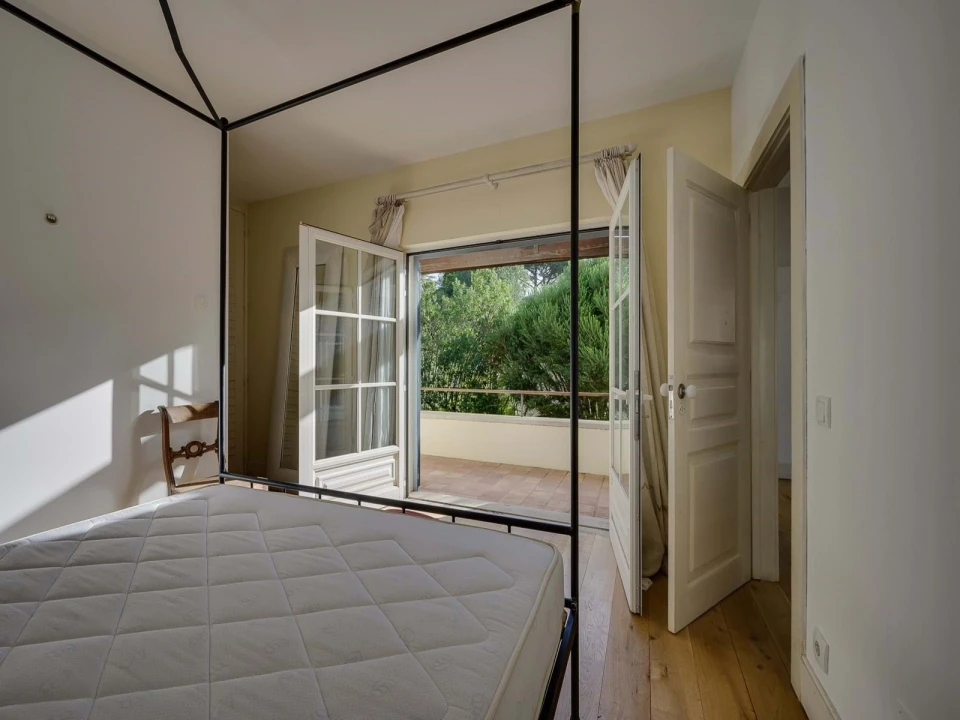 Moradia T5 para Arrendamento em Alcabideche Foto 36