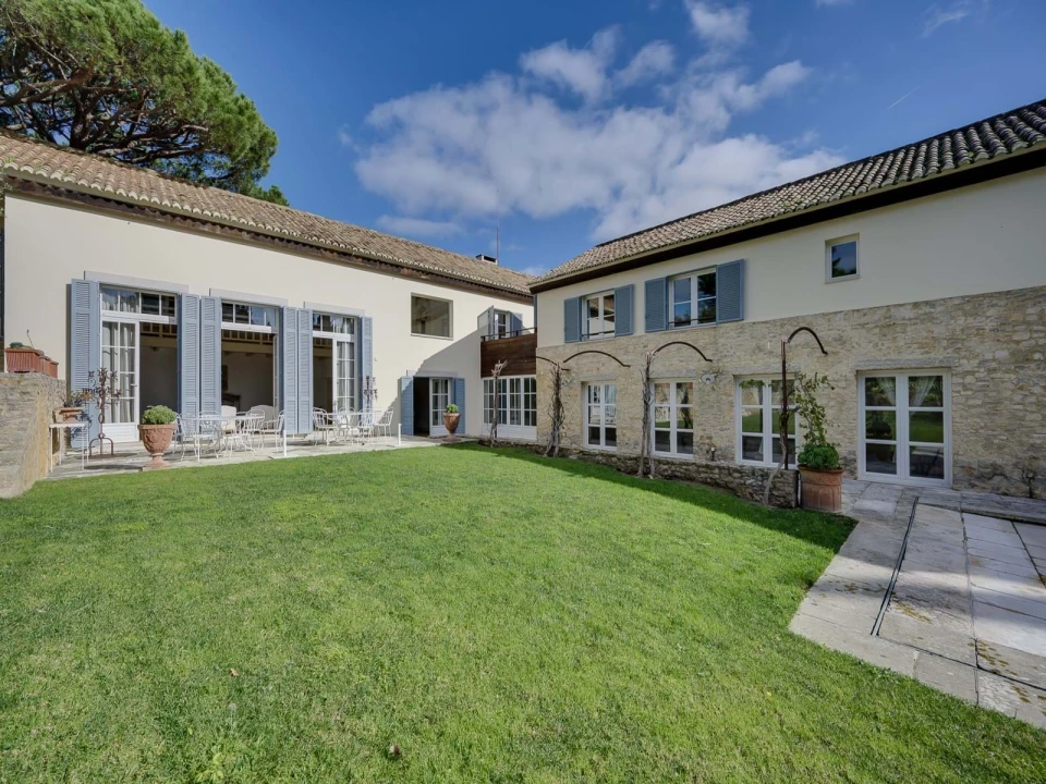 Moradia T5 para Arrendamento em Alcabideche Foto 12