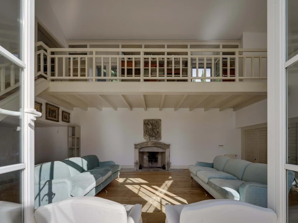 Moradia T5 para Arrendamento em Alcabideche Foto 33