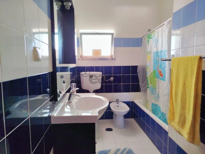 Negócio para Venda em Casais e Alviobeira Foto 58