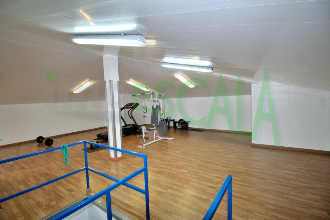 Moradia T4 para Venda em Fazendas de Almeirim Foto 31