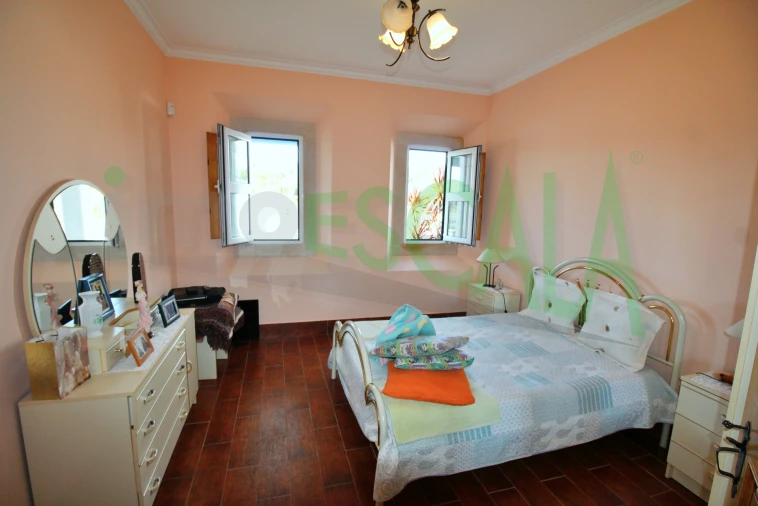 Moradia T4 para Venda em Fazendas de Almeirim Foto 24