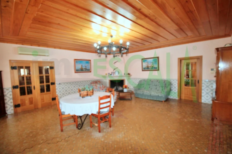 Moradia T4 para Venda em Fazendas de Almeirim Foto 8