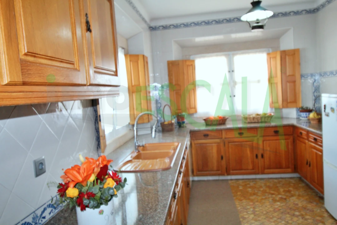 Moradia T4 para Venda em Fazendas de Almeirim Foto 12