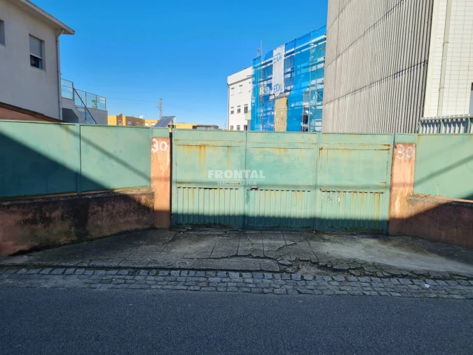 Terreno para Venda em Oliveira do Douro Foto 3