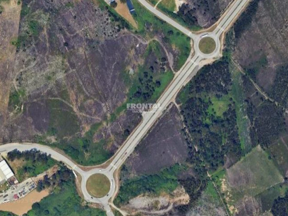 Terreno para Venda em Campo e Sobrado Foto 4