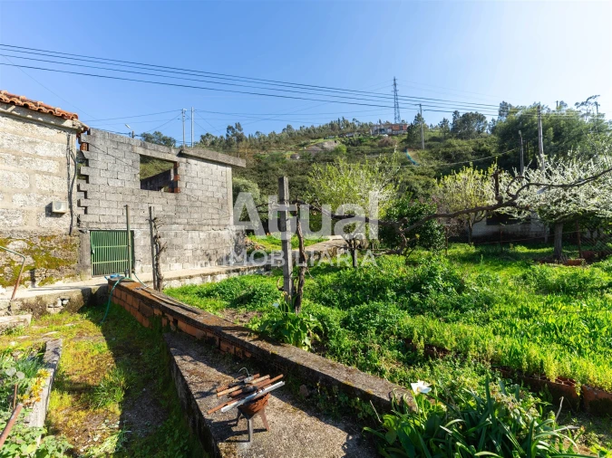 Moradia T3 para Venda em Vilarinho Foto 19