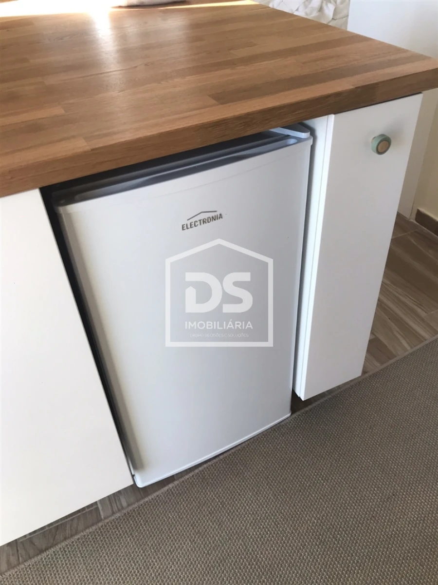 Prédio para Venda em Colares Foto 103