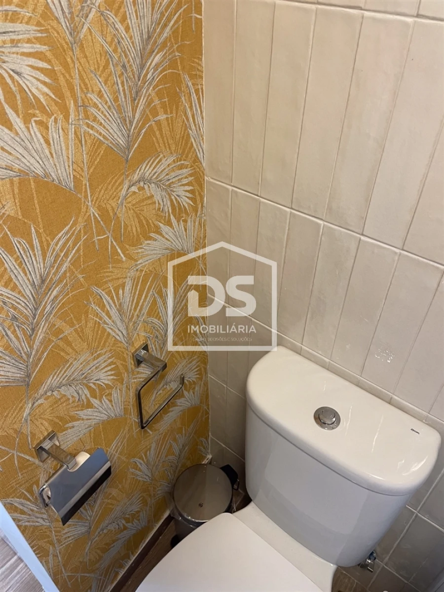 Prédio para Venda em Colares Foto 8