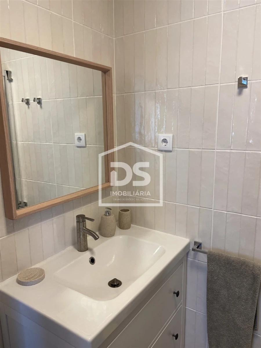 Prédio para Venda em Colares Foto 11