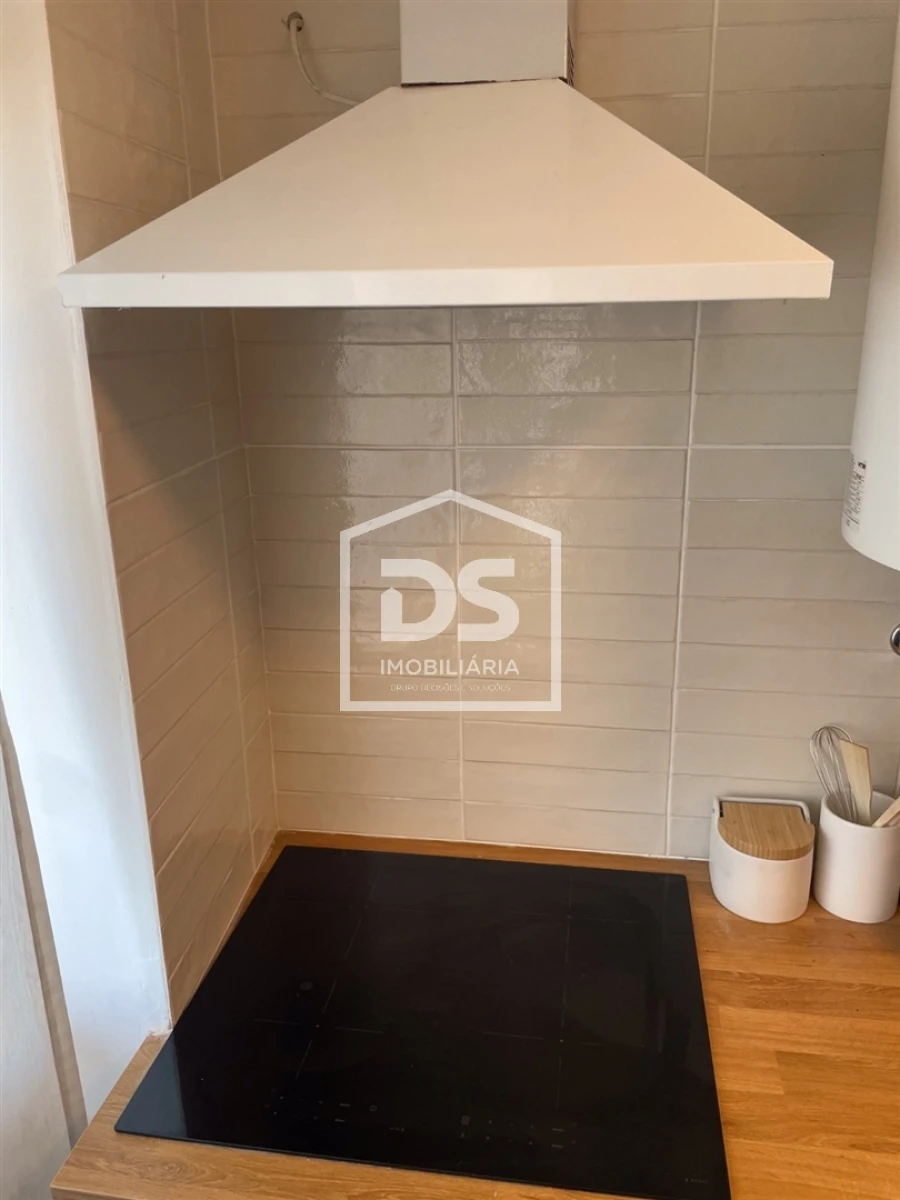 Prédio para Venda em Colares Foto 14