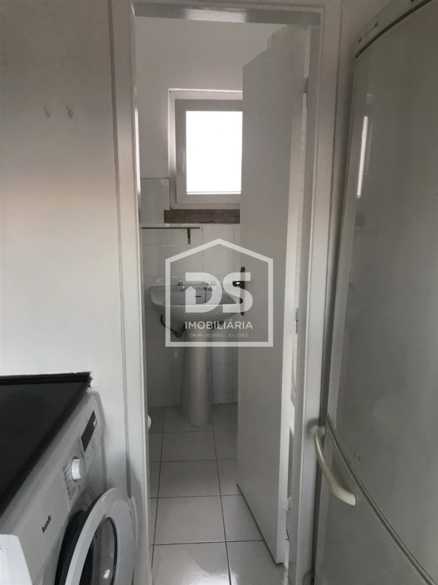 Prédio para Venda em Colares Foto 39