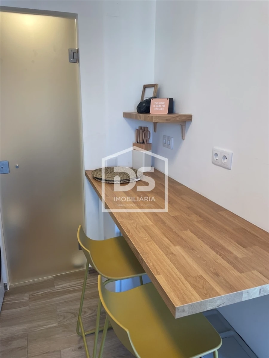 Prédio para Venda em Colares Foto 19