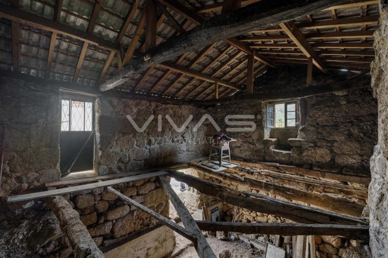 Moradia T0 para Venda em Gondoriz Foto 8