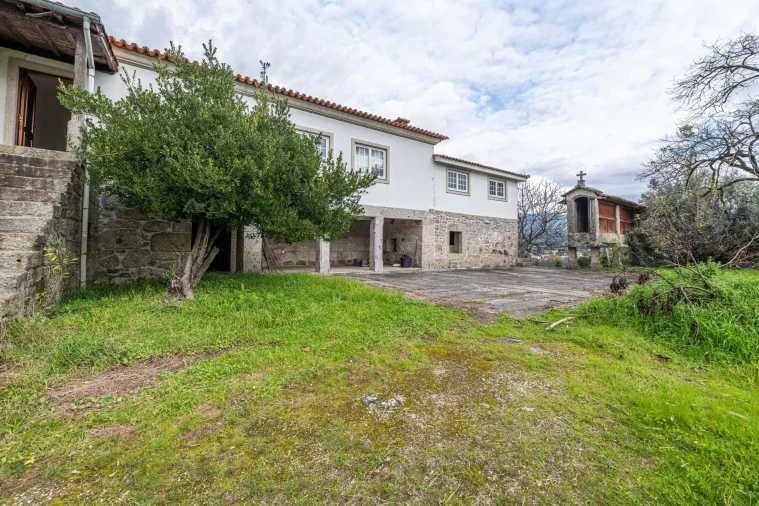 Quinta T5 para Venda em Amares e Figueiredo Foto 2