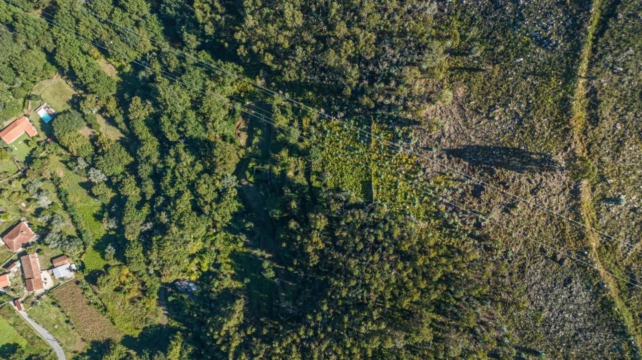 Moradia T2 para Venda em Caldelas, Sequeiros e Paranhos Foto 9