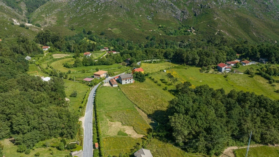 Terreno para Venda em Covide Foto 8