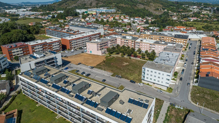 Terreno para Venda em Ferreiros e Gondizalves Foto 5