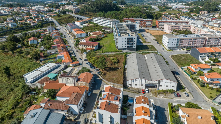 Terreno para Venda em Ferreiros e Gondizalves Foto 4
