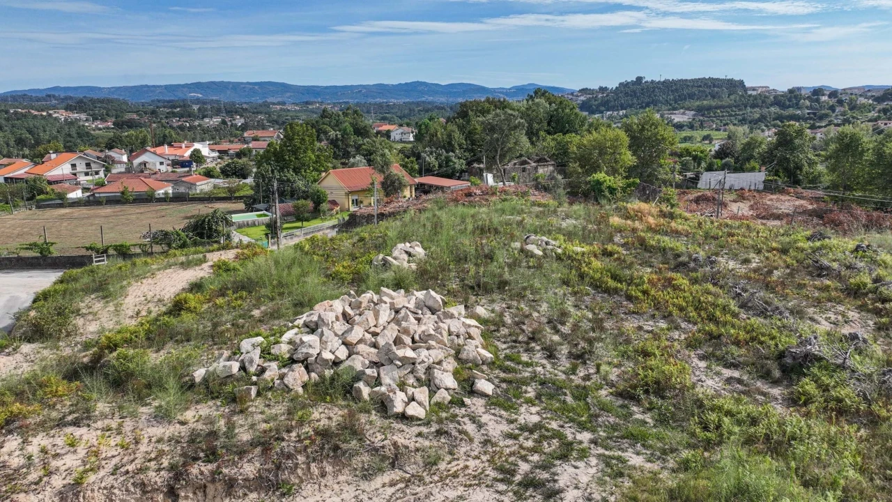 Terreno para Venda em Gême Foto 3