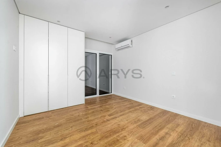 Moradia T3 para Venda em Merelim (São Paio), Panoias e Parada de Tibães Foto 7