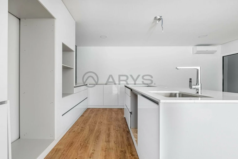 Moradia T3 para Venda em Merelim (São Paio), Panoias e Parada de Tibães Foto 1