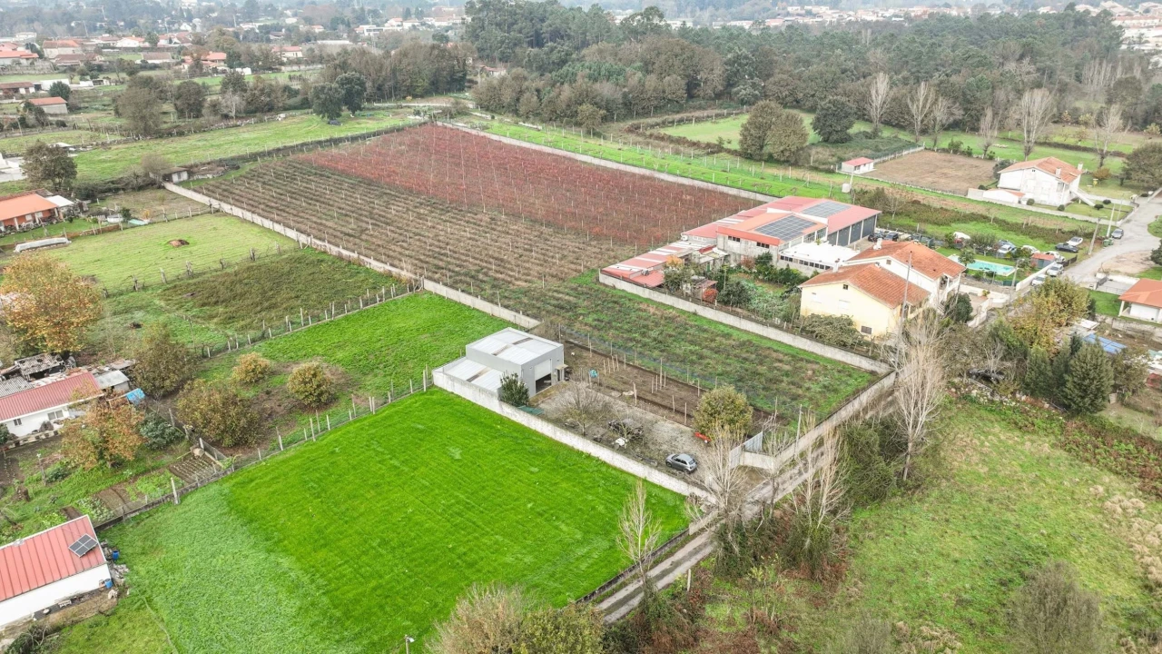 Quinta T0 para Venda em Turiz Foto 5
